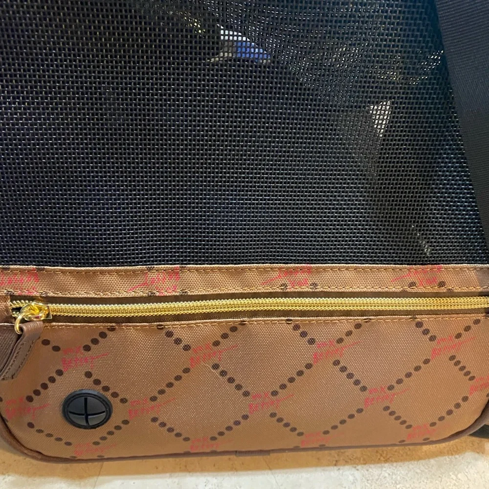 Betsey Johnson dog carrier NWT